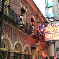 McGillin's Olde Ale House - Philadelphia Dive Bar - Outside