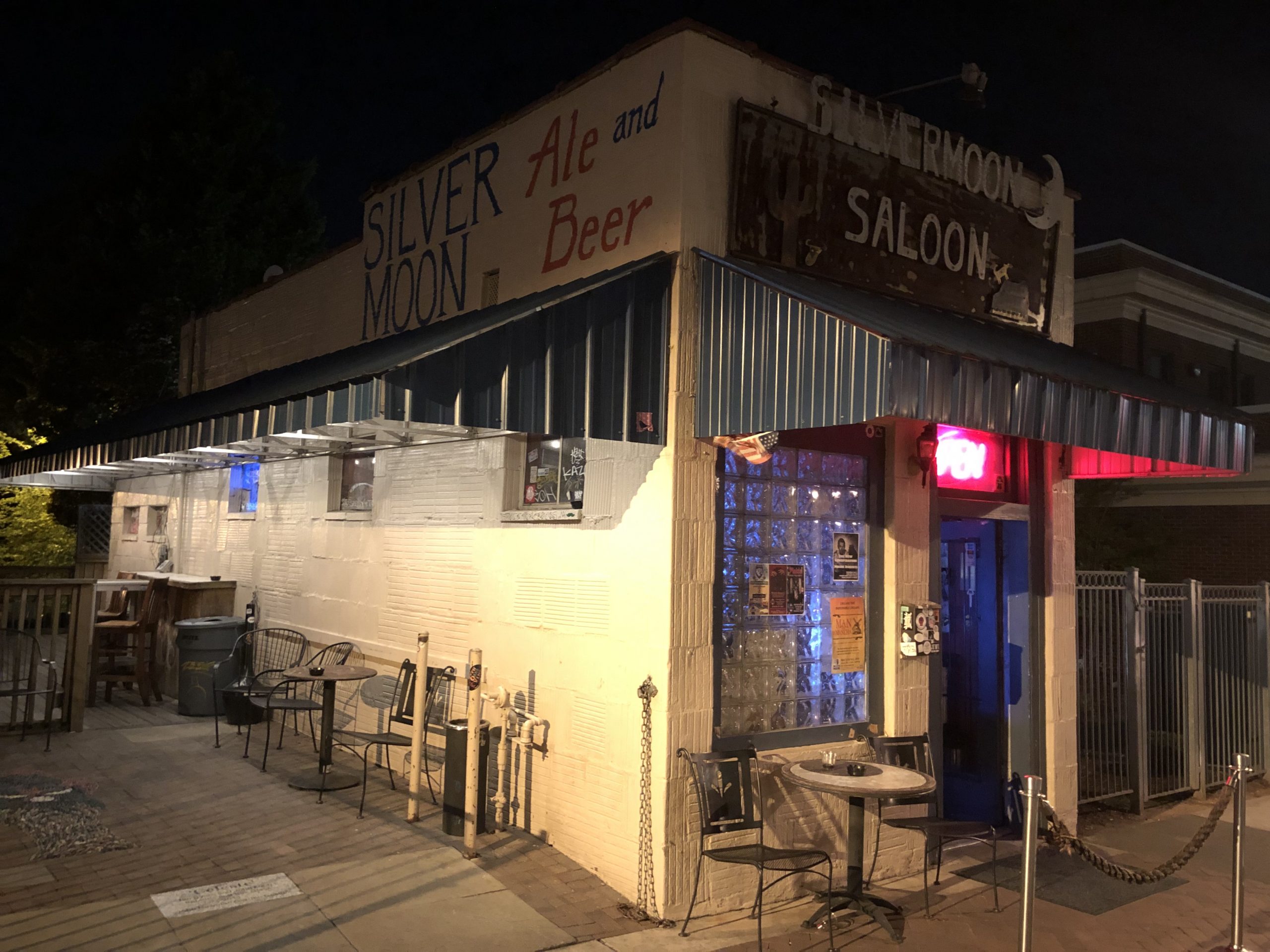 Silver Moon Saloon - Winston-Salem Dive Bar