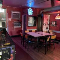 Johnnie's Glenn Avenue Grill - Columbus Dive Bar - Interior