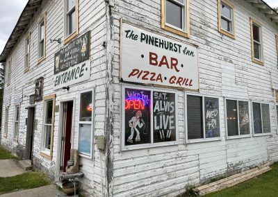 Pinehurst Inn - Indian River Dive Bar - Outside