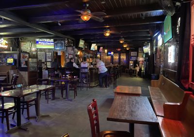 Redd's Uptilly Tavern - New Orleans Dive Bar - Inside