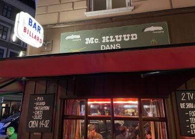 McKluud - Copenhagen Dive Bar - Outside Sign
