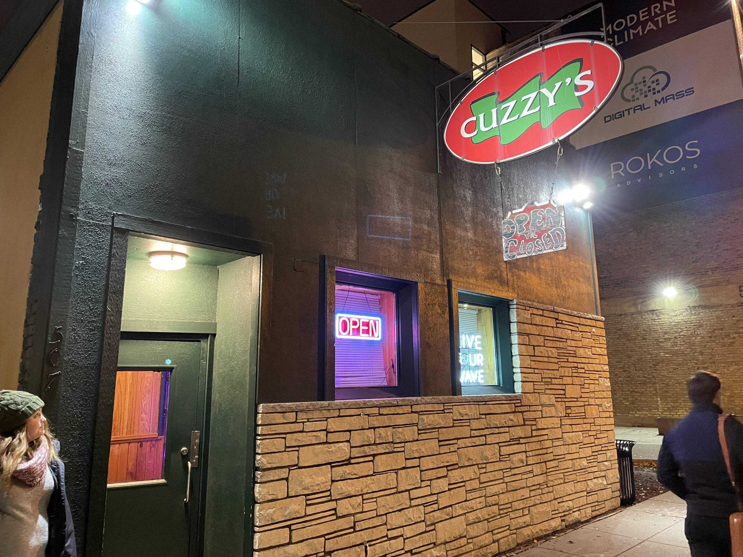 Cuzzy's - Minneapolis Dive Bar - Outside Sign