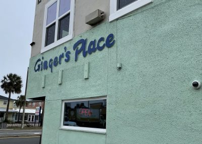 Ginger's Place - Jacksonville Dive Bar - Window
