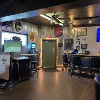Ginger's Place - Jacksonville Dive Bar - Front Room