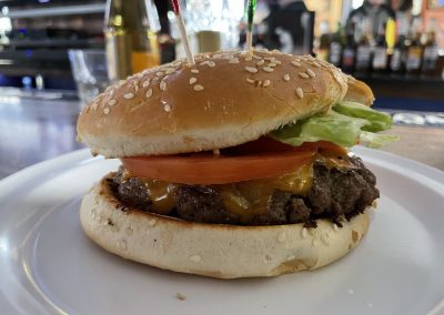 Johnnie's Tavern - Columbus Dive Bar - Hamburger