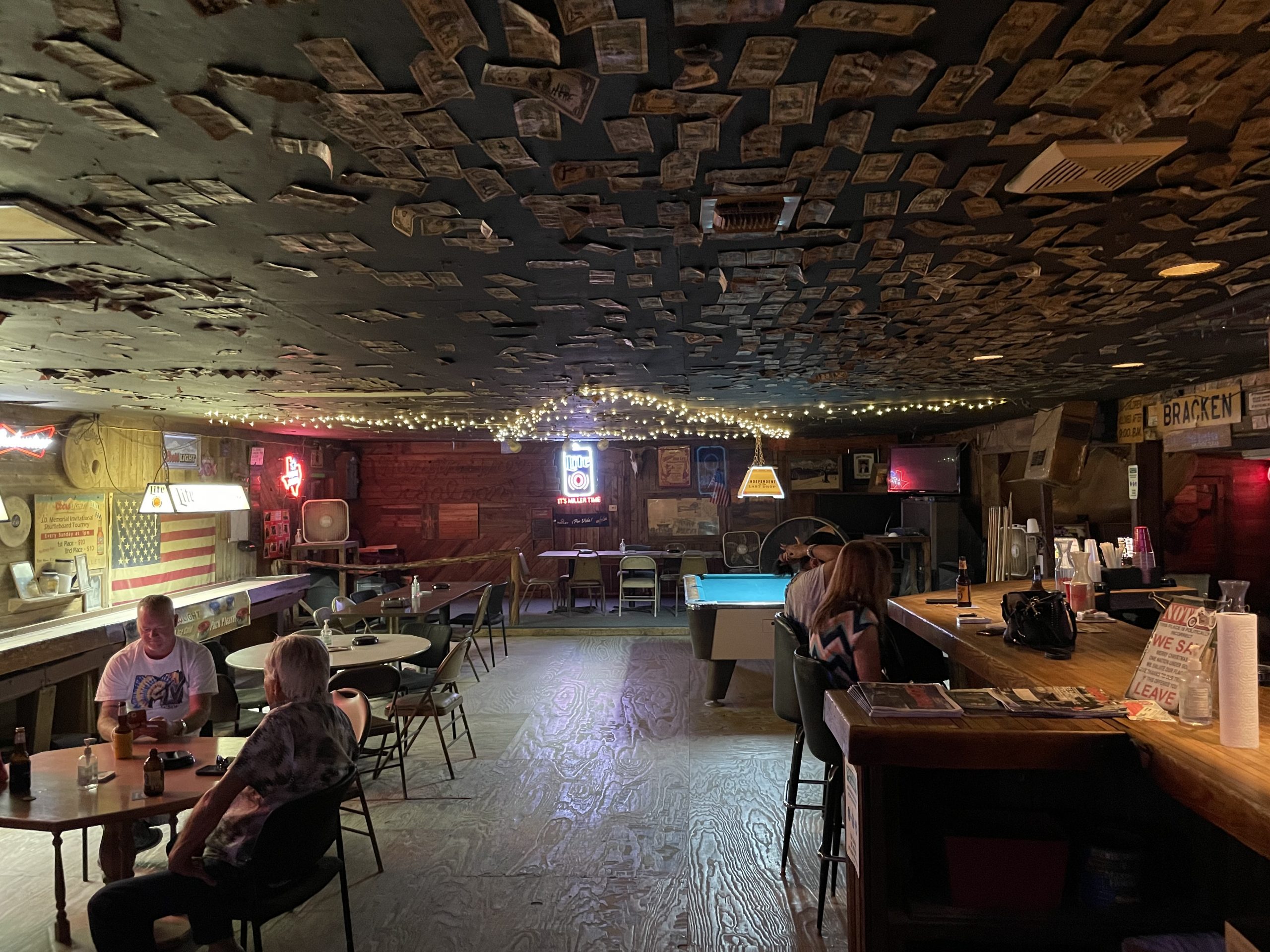Hanging Tree Saloon - San Antonio Dive Bar - Front Room
