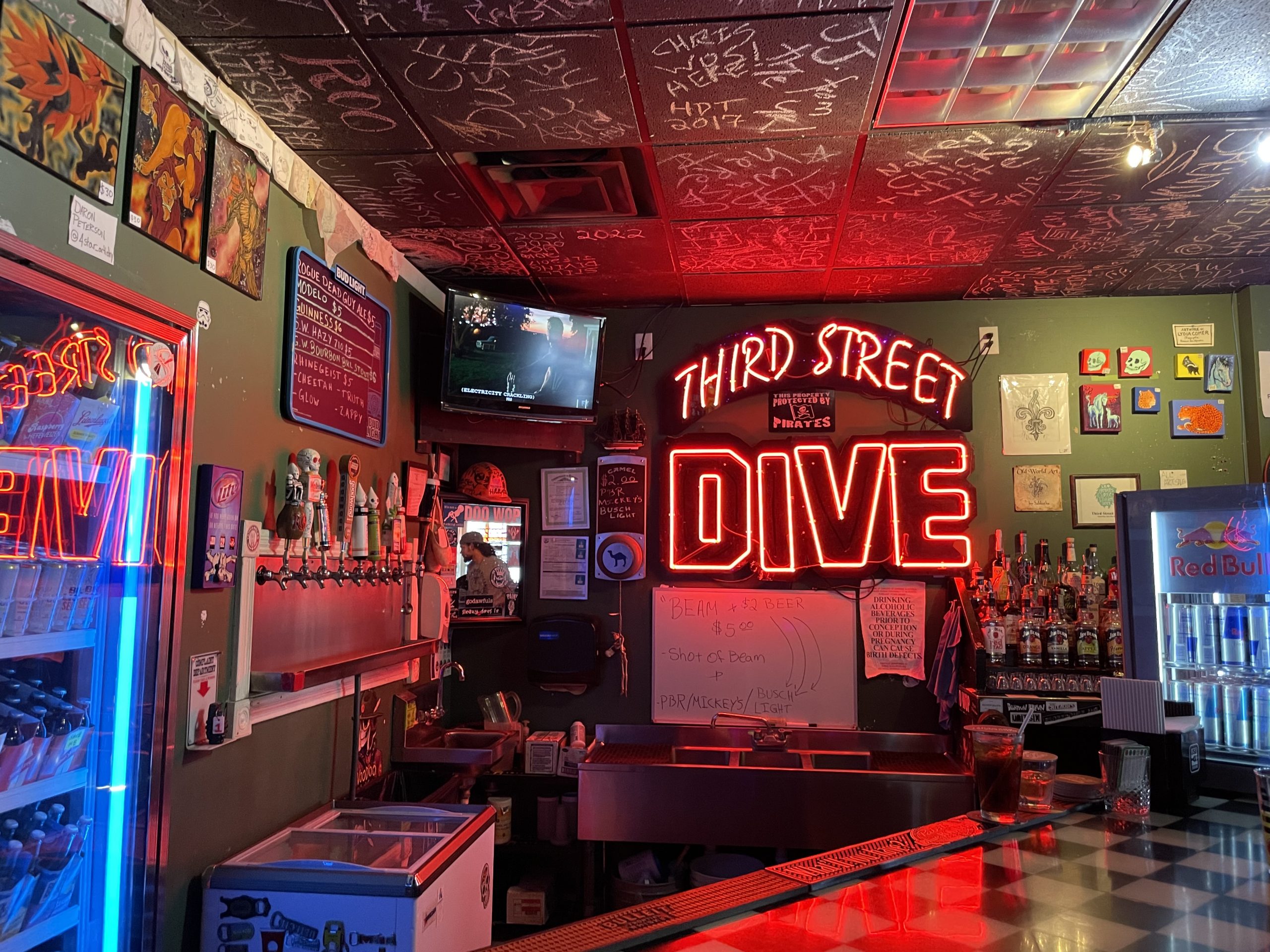 Third Street Dive - Louisville Dive Bar - Red Neon Sign