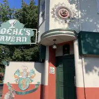 Socal's Tavern - Sacramento Dive Bar - Building
