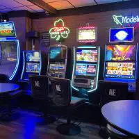 Punky's Pub - Chicago Dive Bar - Gaming Machines