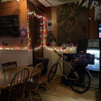 Rose's Lounge - Chicago Dive Bar - Kitchen Table Seating