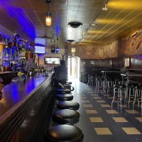 Simon's Tavern - Chicago Dive Bar - Interior