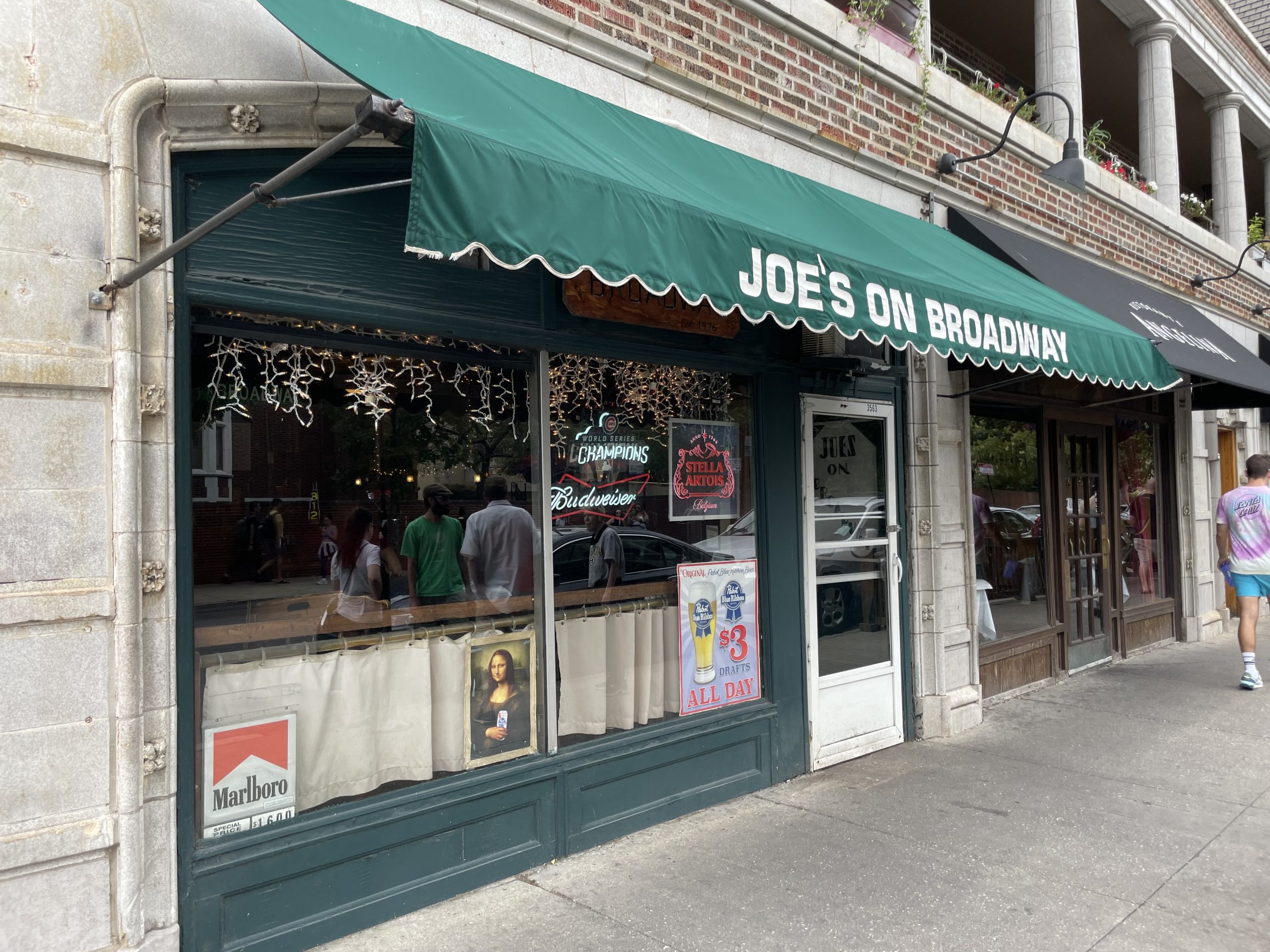 Joe's on Broadway - Chicago Dive Bar - Exterior Awning