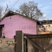 Lola's Depot - Houston Dive Bar - Exterior