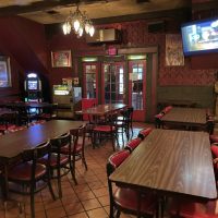 Warren's Inn - Houston Dive Bar - Interior