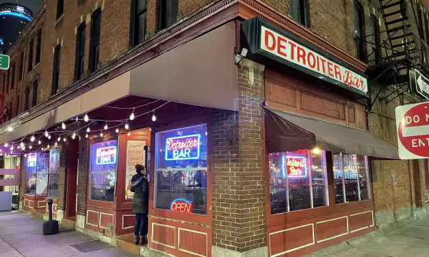 Detroiter Bar