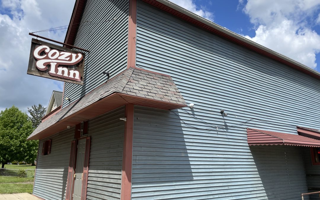 Cozy Inn Bar & Grill