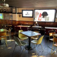 Larry's - Covington Dive Bar - Interior