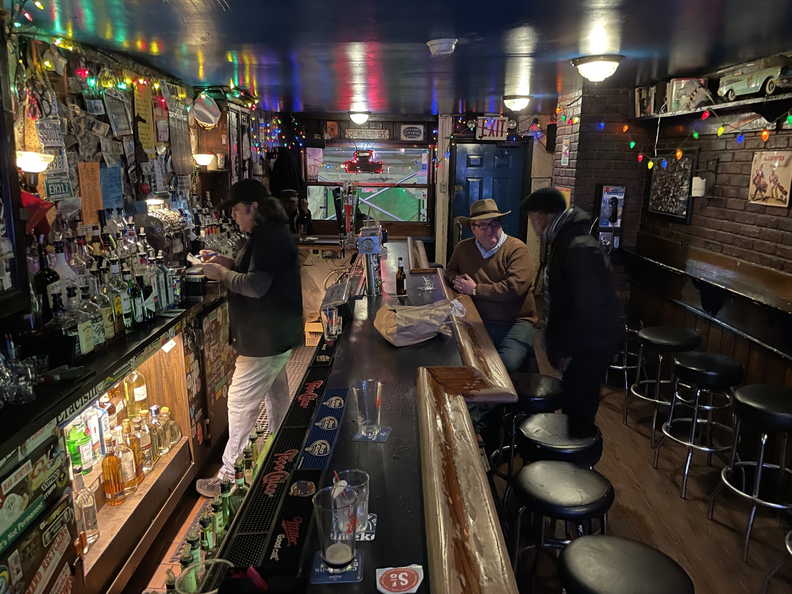 New York – Johnny’s Bar (8) Johnny's Bar - New York City Dive Bar - Interior