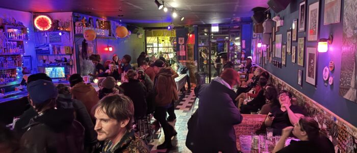 Cole's Bar - Chicago Dive Bar - Interior