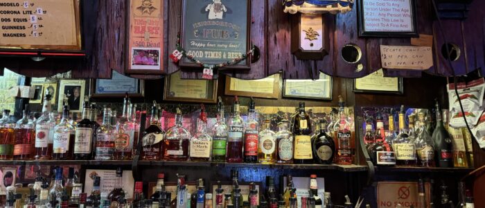 Richard's Bar - Chicago Dive Bar - Interior
