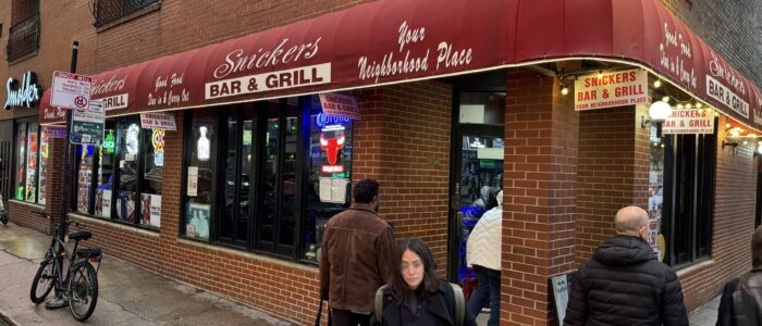 Snickers Bar & Grill - Chicago Dive Bar - Exterior