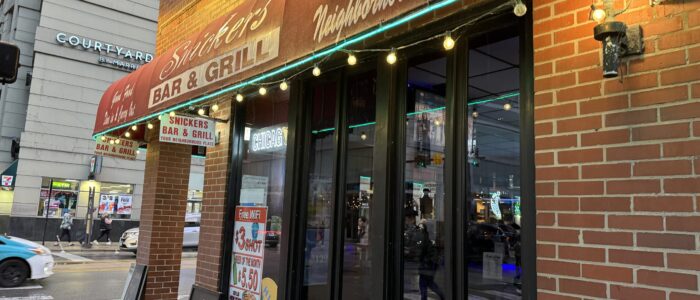 Snickers Bar & Grill - Chicago Dive Bar - Exterior