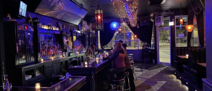 The Continental - Chicago Dive Bar - Interior
