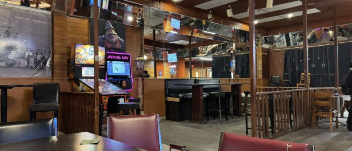 Grand Union Hotel Pub - Vancouver Dive Bar - Interior