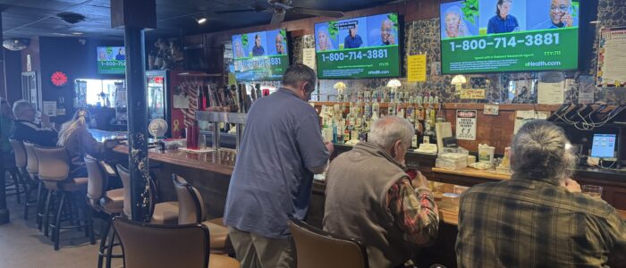 Skinner's Pub & Eatery - St. Paul Dive Bar - Interior