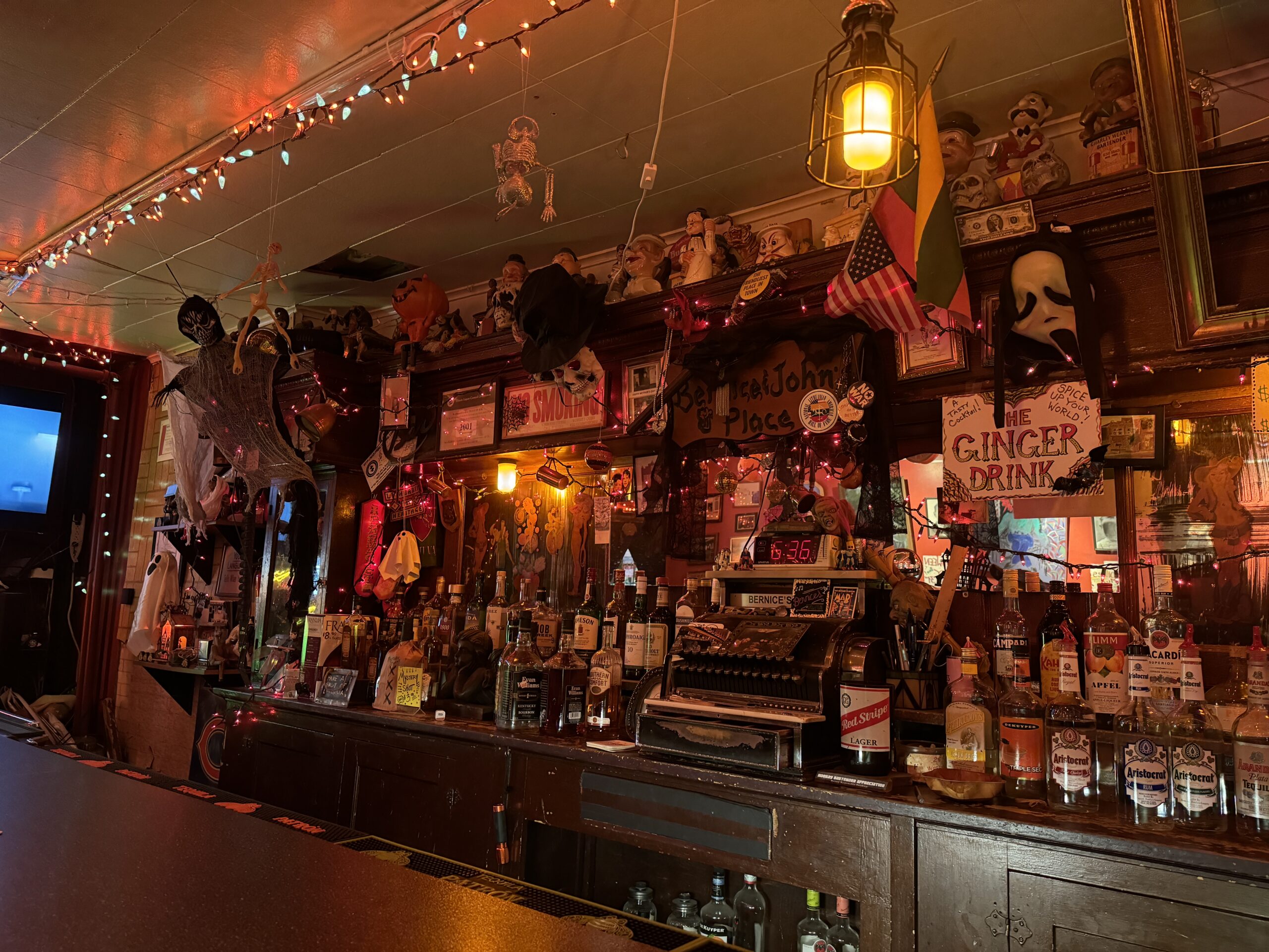 Chicago - Fireside Bowl (2)