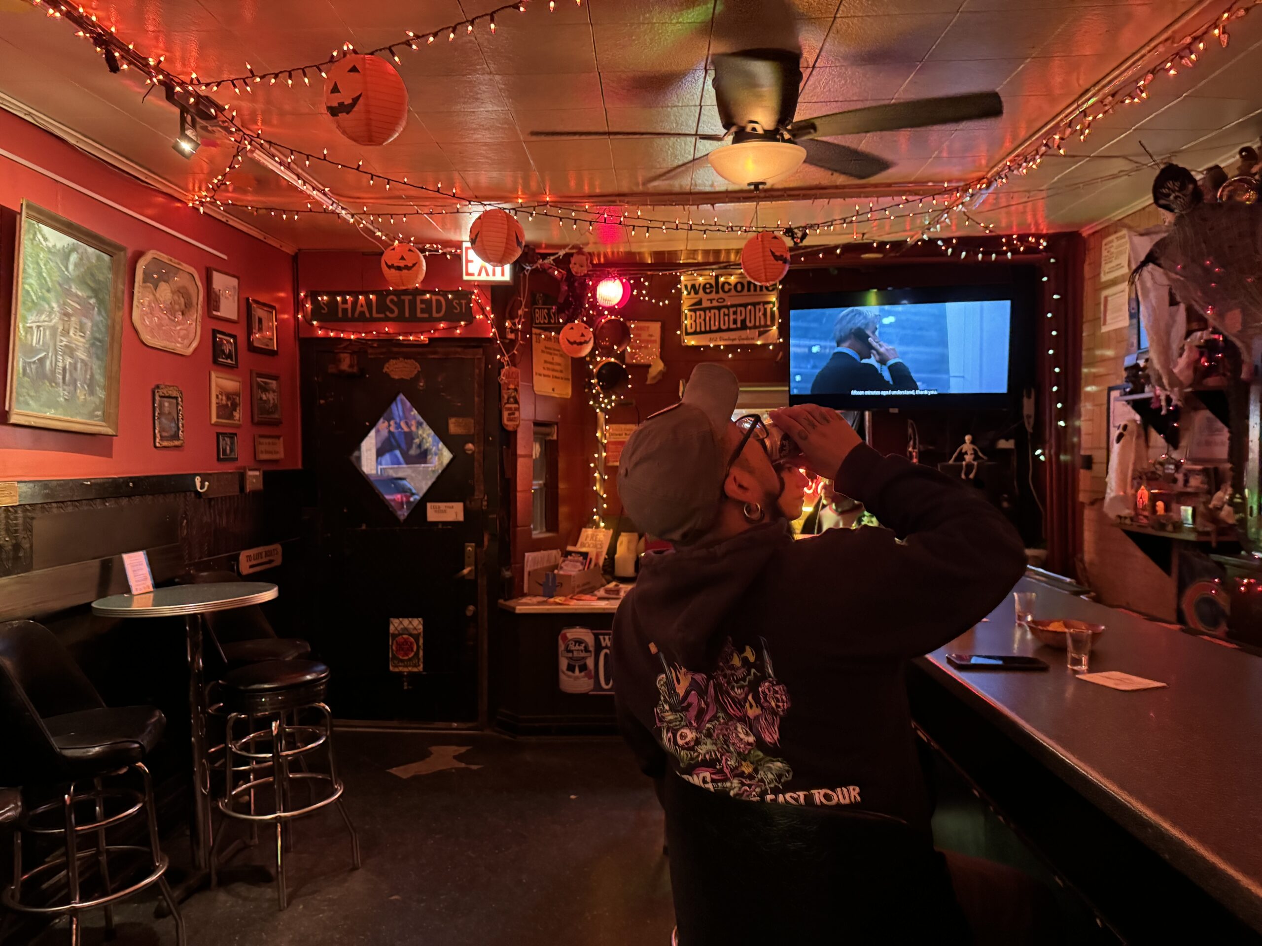 Chicago - Fireside Bowl (2)