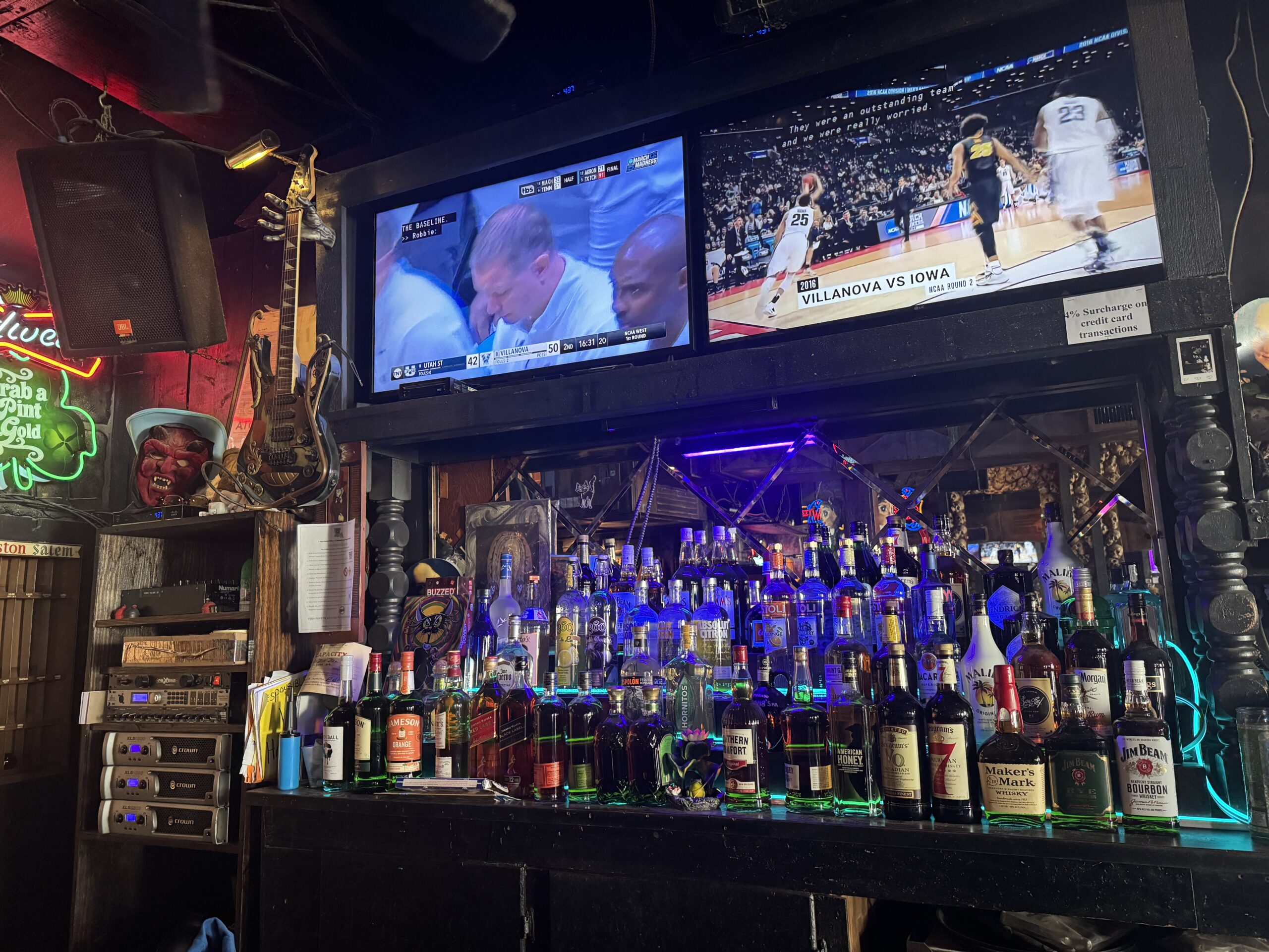 Chicago - Fireside Bowl (2)