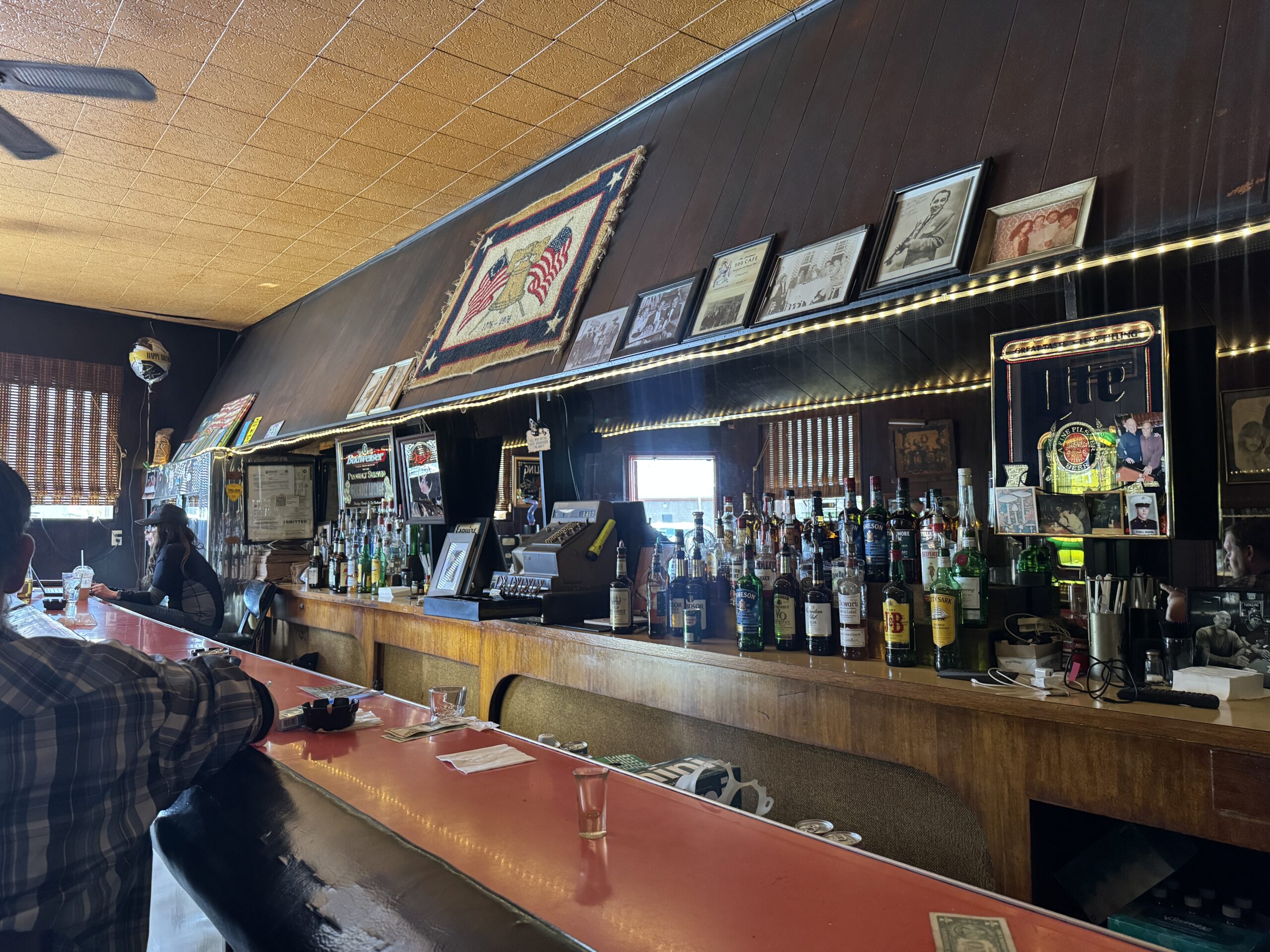 Chicago - Fireside Bowl (2)