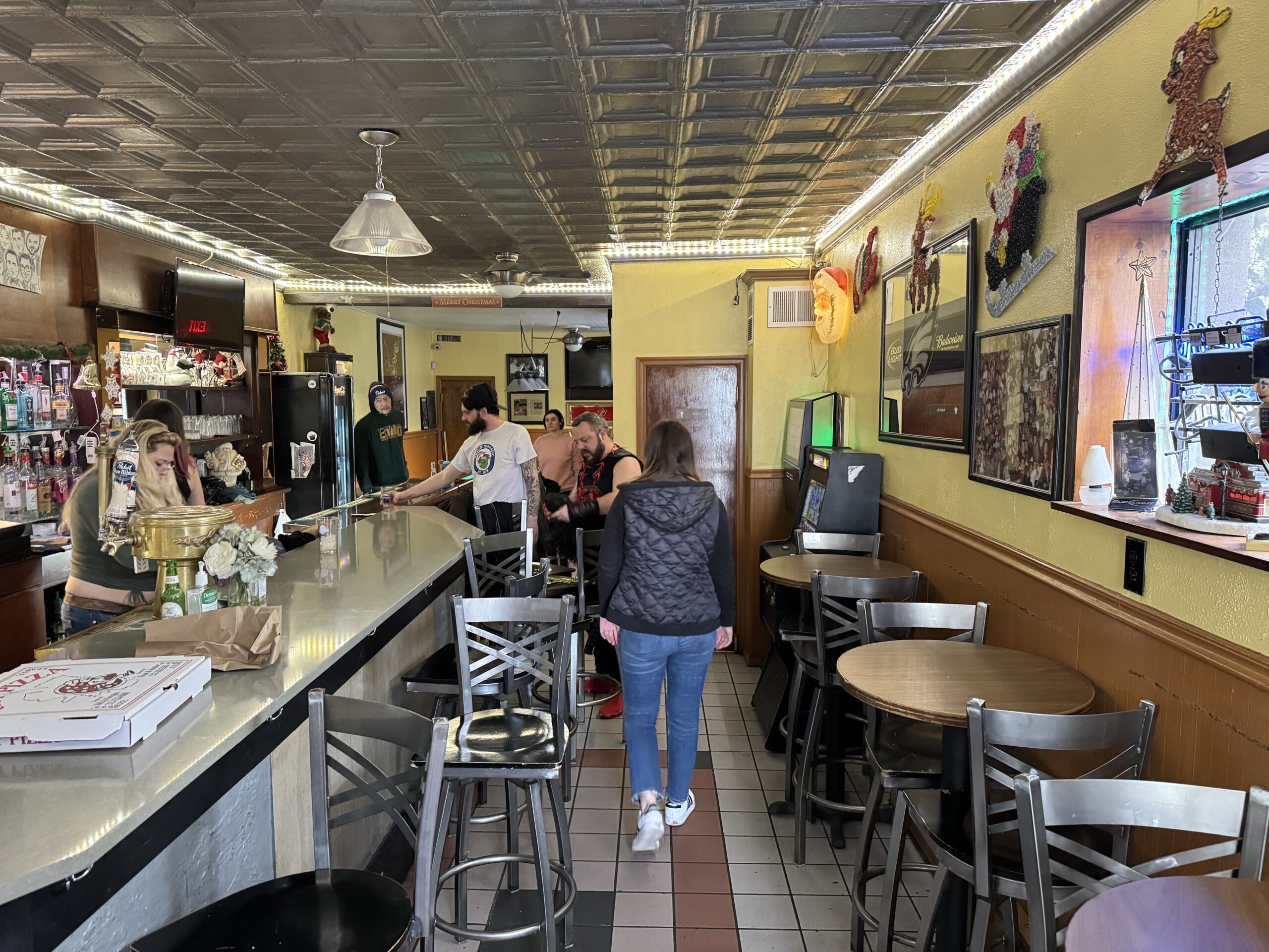 Chicago - Fireside Bowl (2)